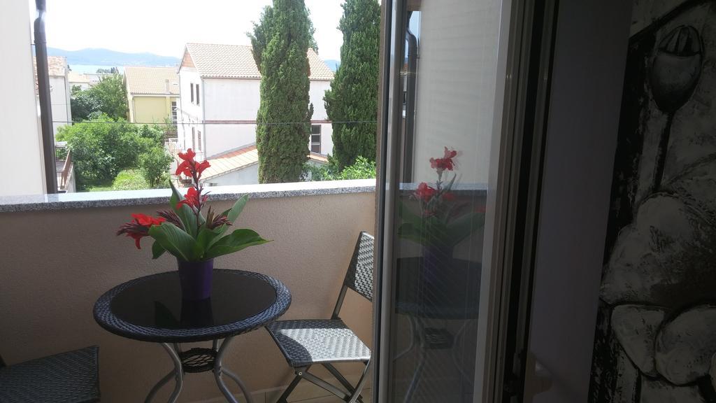 Apartments Roncevic Zadar Cameră foto